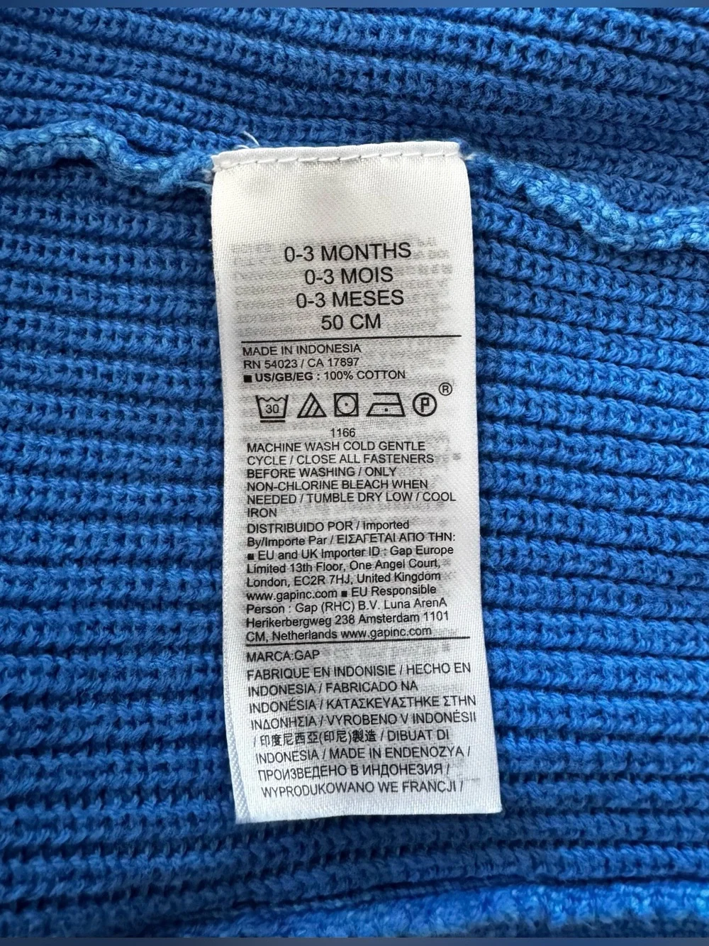 GAP soft blue